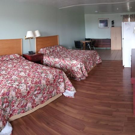 Chimo Motel Cochrane Extérieur photo