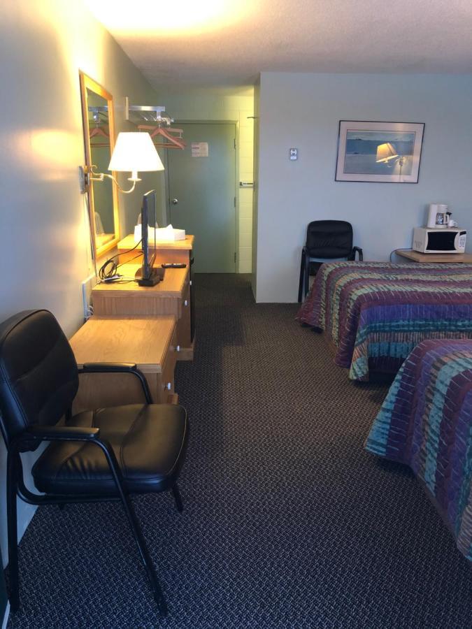 Chimo Motel Cochrane Extérieur photo