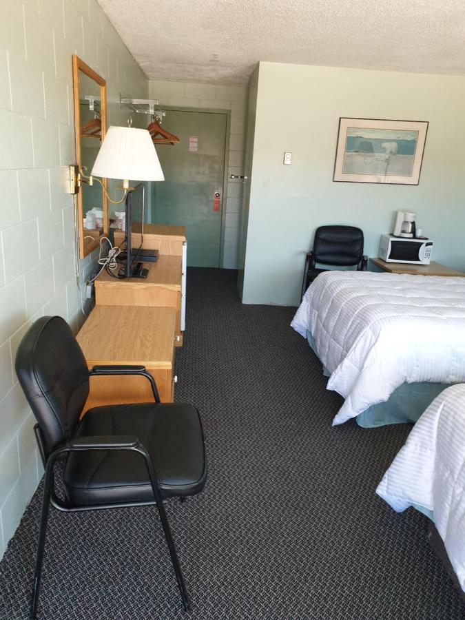 Chimo Motel Cochrane Extérieur photo