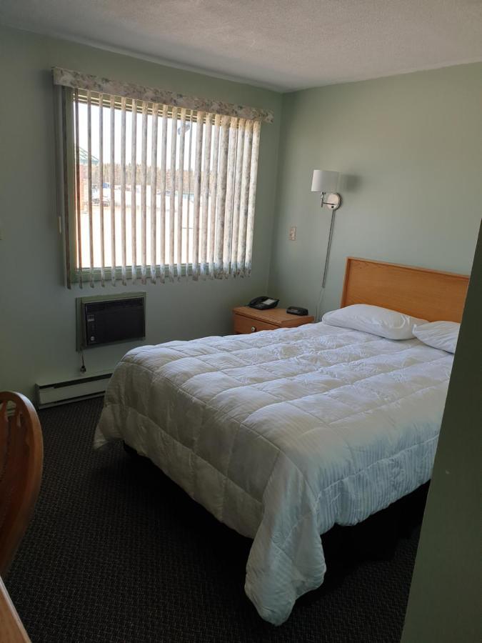 Chimo Motel Cochrane Extérieur photo